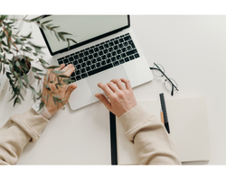 Refurbished MacBook at Reebelo